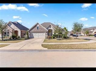 9239 Union Meadow Ln, Cypress, TX 77433