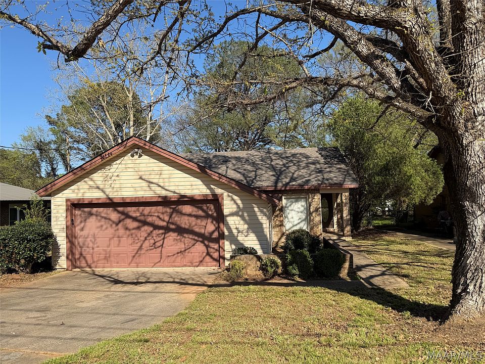 1st image of 220 Newcastle Ln