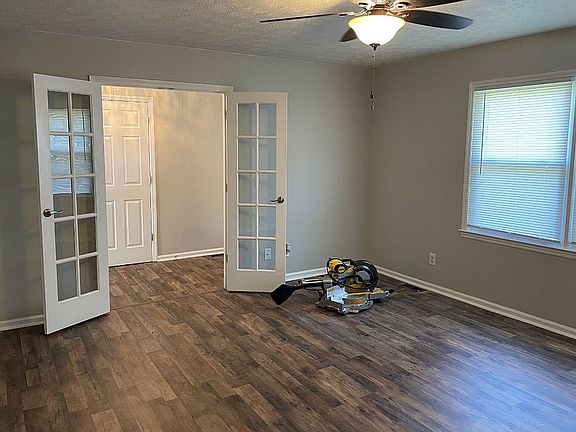 4th image of 164 Saratoga Cir