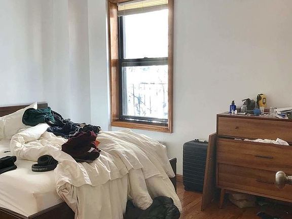 5th image of 331 E 14th St APT 2B