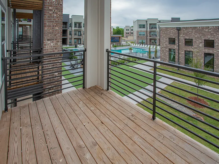 Crown at Seven Oaks Apartment Homes — Photo 21