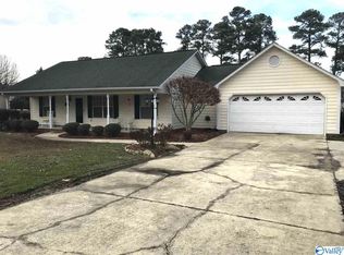 320 Mitchell Ave, Albertville, AL 35951
