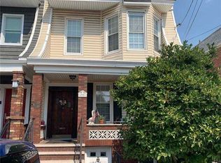 69-21 75th St, Middle Village, NY 11379