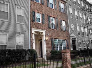 8059 Gatehouse Rd #10, Falls Church, VA 22042