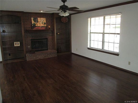 4th image of 4904 S Narcissus Ave