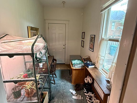 5th image of 520 N McNeil St