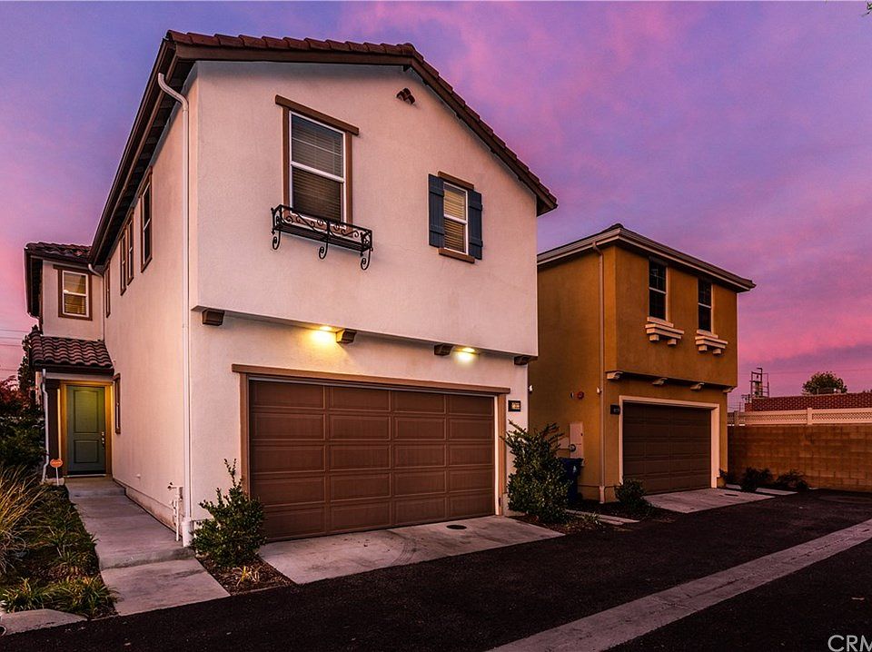 1st image of 17323 W Via Alto Way