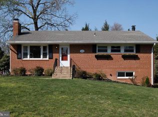 5228 Oldcastle Ln, Springfield, VA 22151