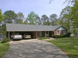 110 Knox Ln, Lavonia, GA 30553