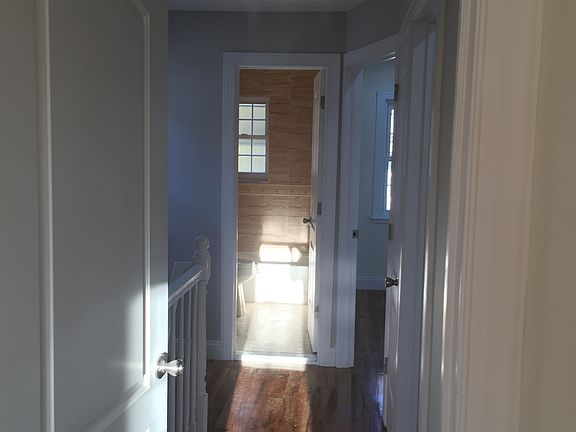 3rd image of 9353 209th St