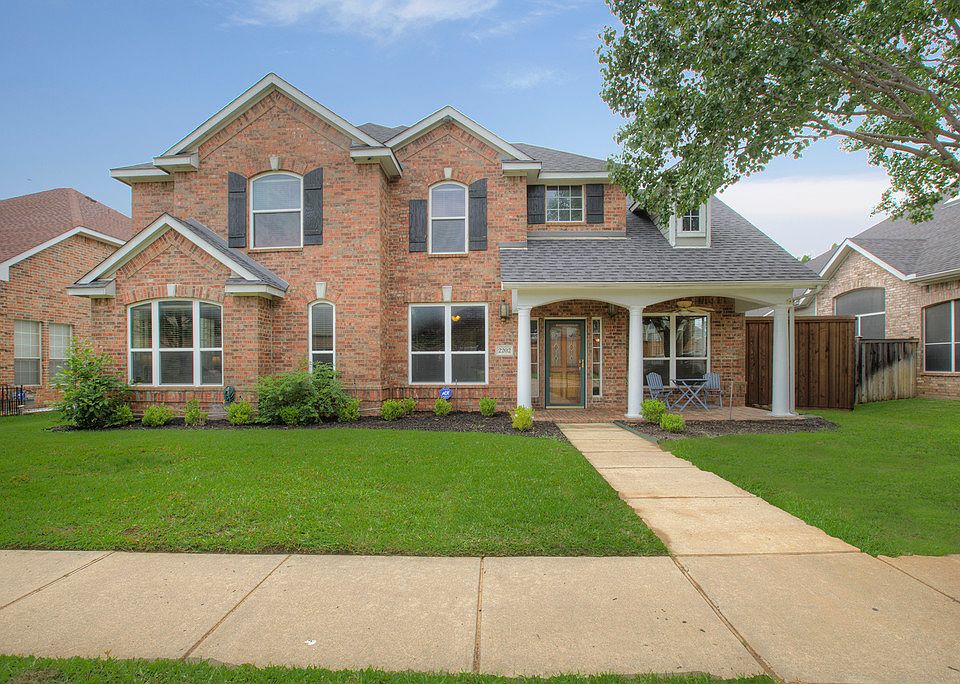 1st image of 2202 Campbellcroft Dr