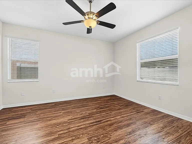13159 Royal Pines Ave — Photo 7