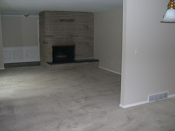 Main level living room