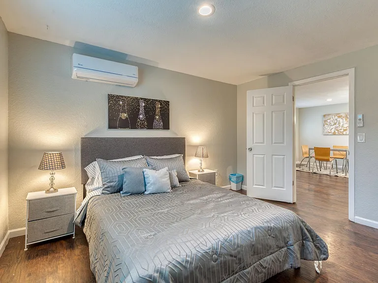 14213 Admiralty Way #A — Photo 12