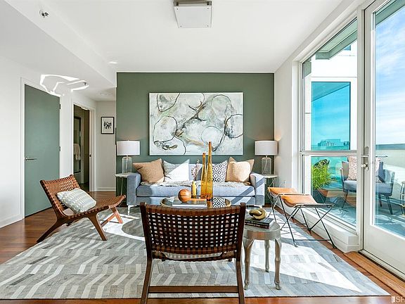 5th image of 555 4th St Unit 803