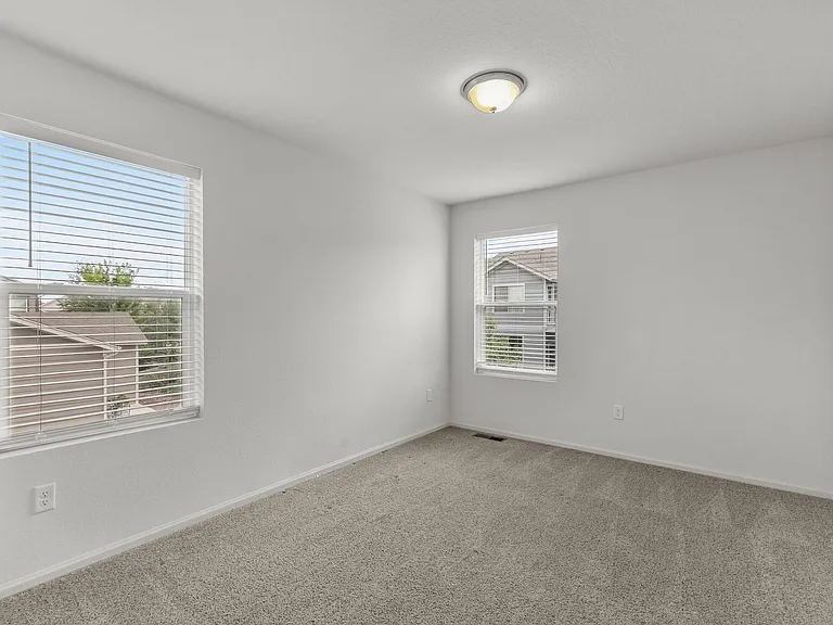 2917 Pawnee Creek Dr — Photo 25