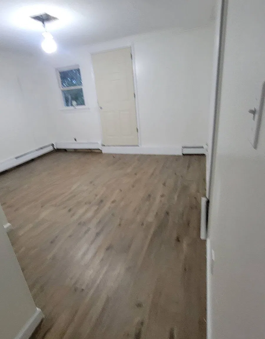 4 bed, $3,700 — Photo 1