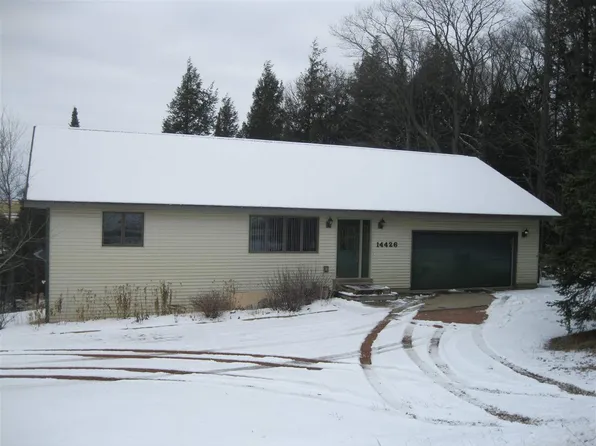 14426 Woodland Dr, Marathon, WI 54448
