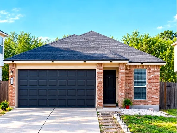 10357 Oakwood Crst, San Antonio, TX 78245