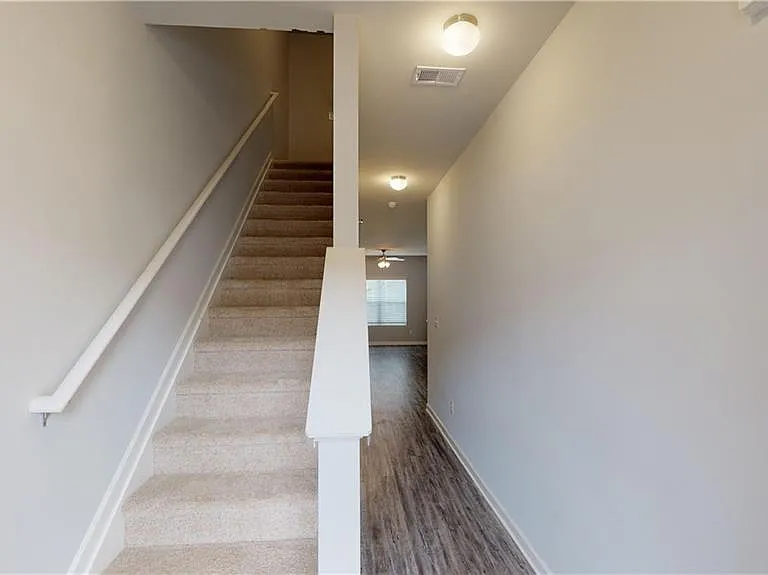 4048 Kingsbrook Blvd — Photo 6