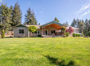 69143 Willow Rd, North Bend, OR 97459