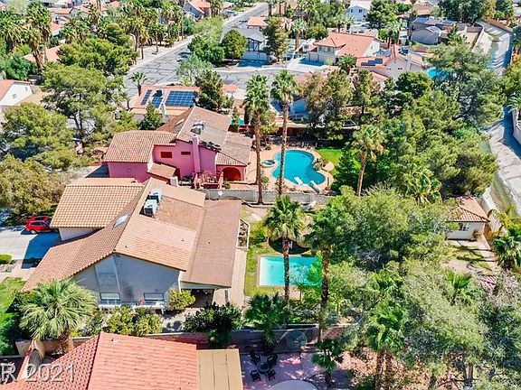 4th image of 2747 Brockington Dr