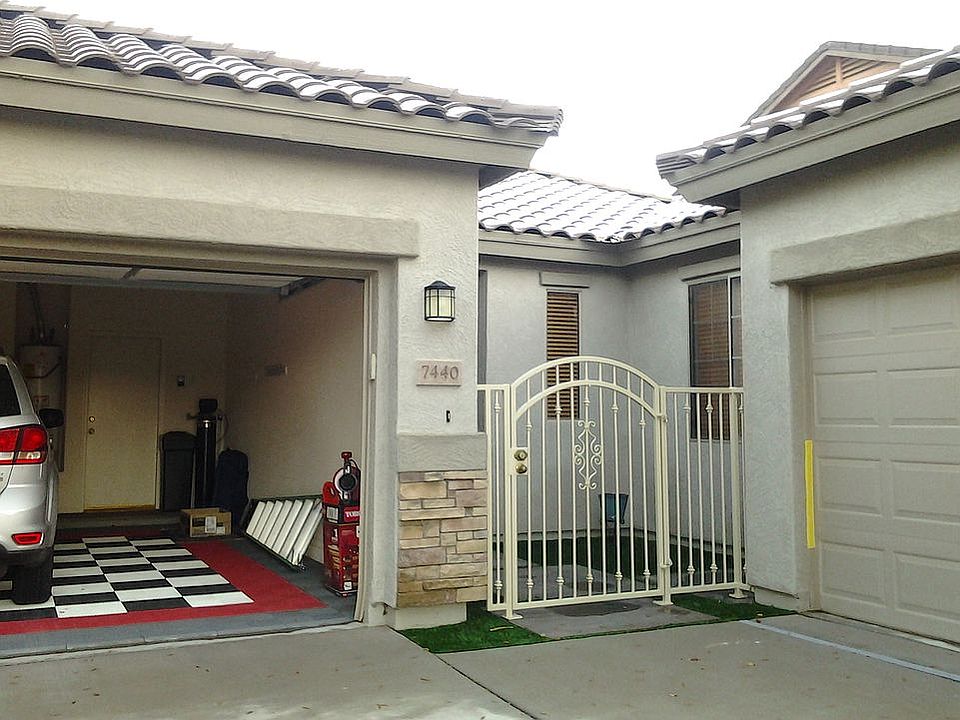 2nd image of 7440 E Desert Honeysuckle Dr