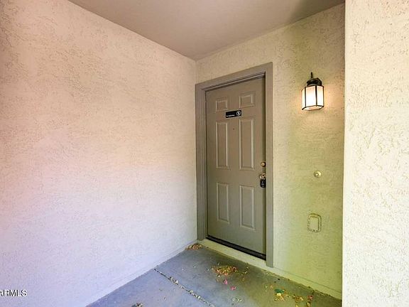 4th image of 2281 W Gold Dust Ave