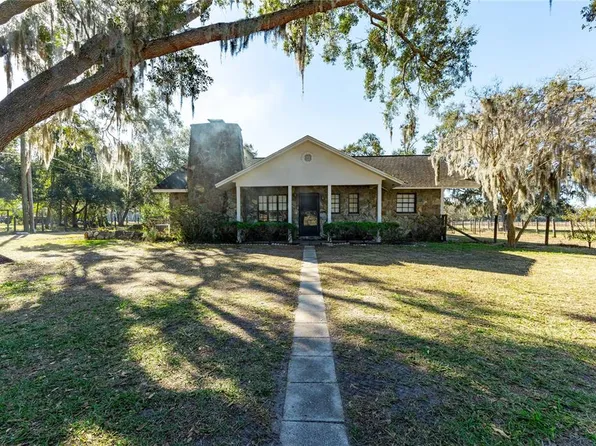 27430 Miller Rd, Dade City, FL 33525