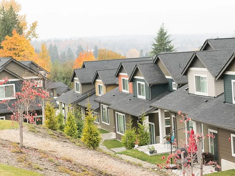 Robbins Hollow Townhomes — Photo 2
