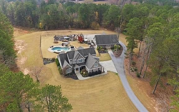 2nd image of 5320B N Helton Rd