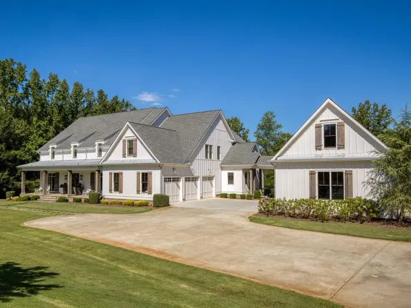 13235 SE Arnold Mill Rd, Roswell, GA 30075