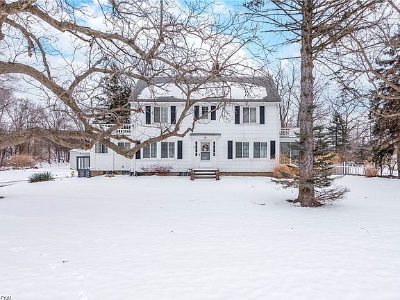 2nd image of 6739 Lake Ave