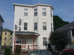 17 Camp St APT 2, Worcester, MA 01603