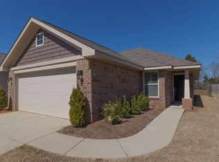 247 Valleyside Dr NE, Huntsville, AL 35810