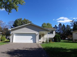 12930 Monticello Ln, Champlin, MN 55316