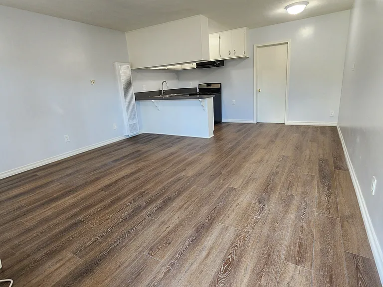 712 San Pascual — Photo 15