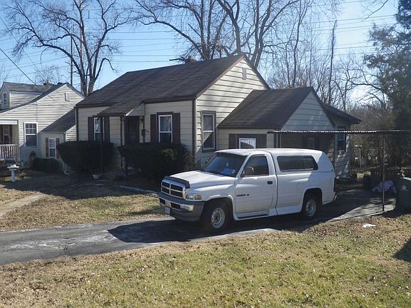 2nd image of 164 E Rose Hill Ave