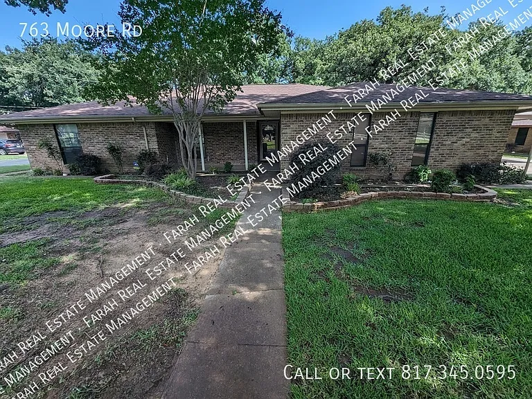 763 Moore Rd — Photo 2