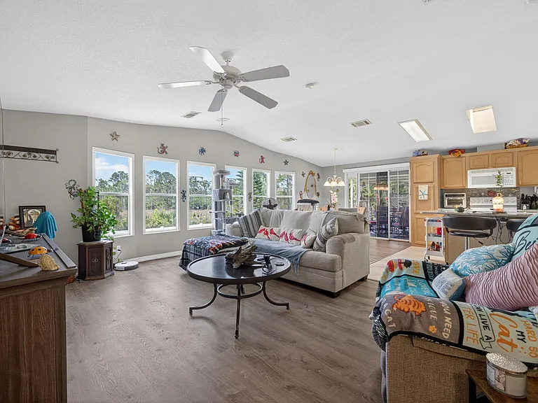 2820 Eagles Nest Way — Photo 14