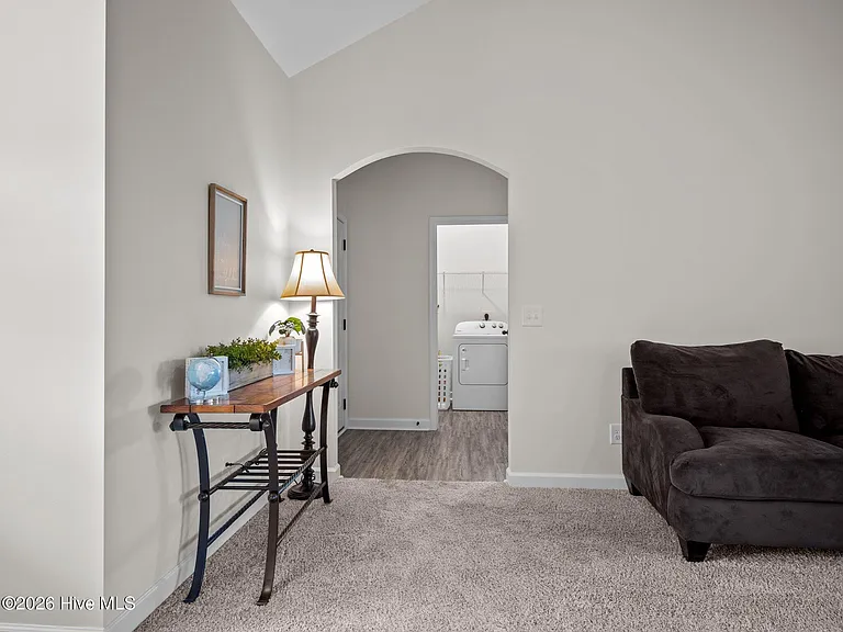 251 Breakwater Dr — Photo 24