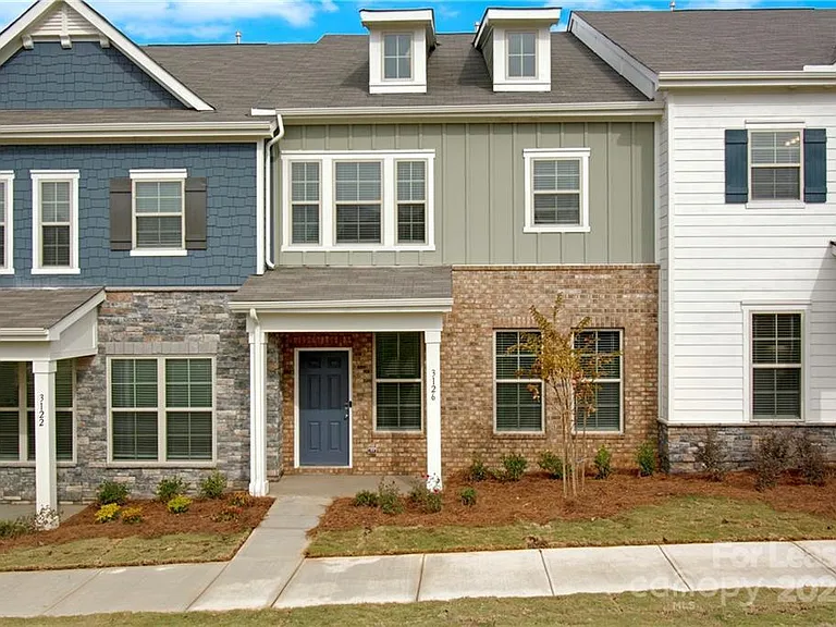 3126 Glenn Hope Way — Photo 1