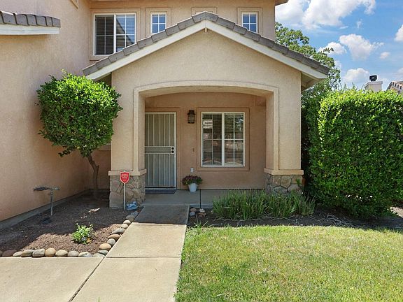4th image of 2548 Pebble Creek Ct