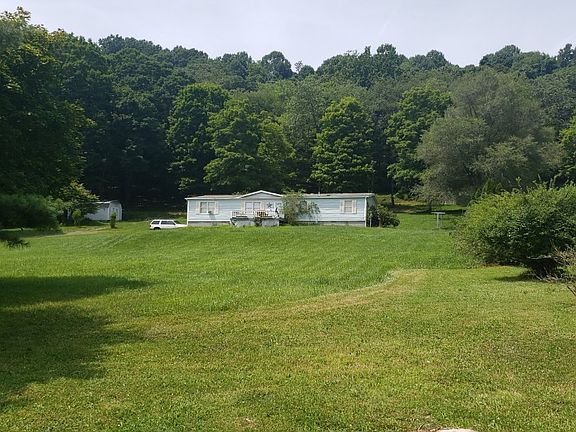 2nd image of 169 Whitetail Ln