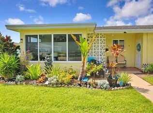 242 W High Point Ct W #A, Delray Beach, FL 33445