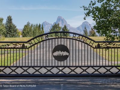 9125 River Rim Ranch Rd, Tetonia, ID, 83452