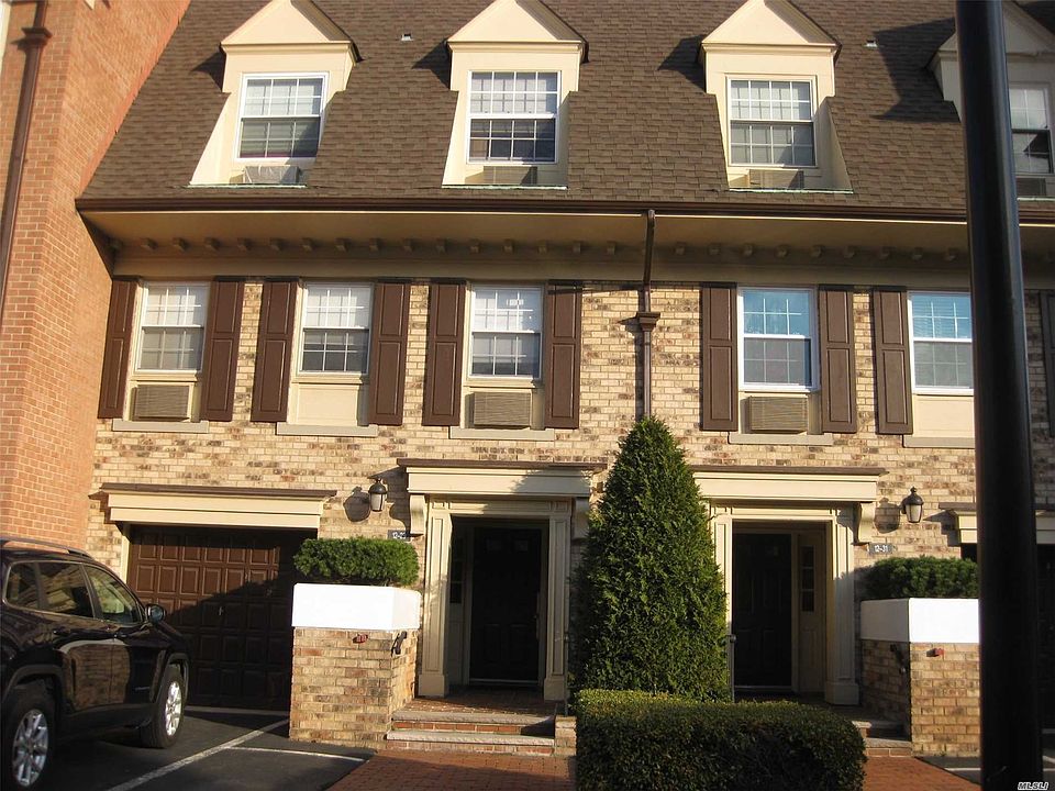 1st image of 1229 Diane Pl