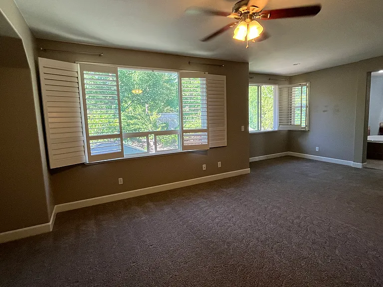 3054 Pescara Pl — Photo 18