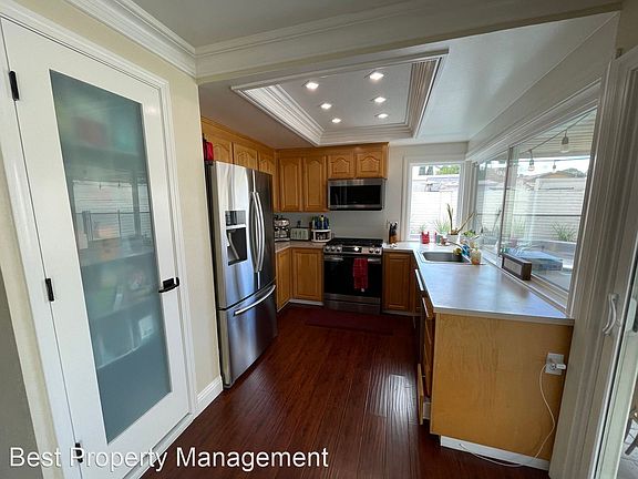 3rd image of 535 Cedar Dr