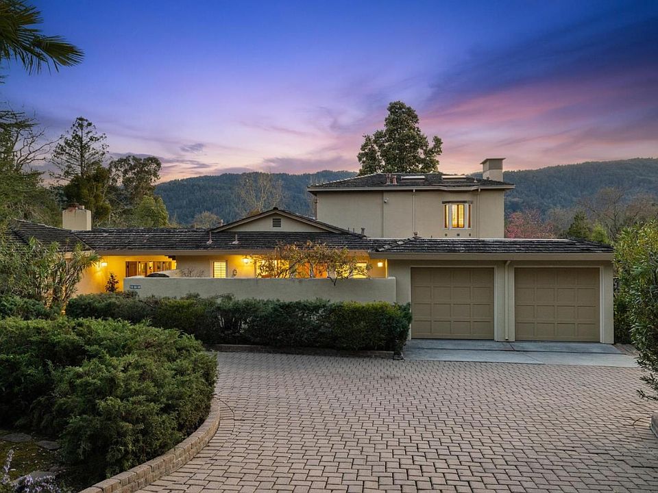 1st image of 211 La Questa Way